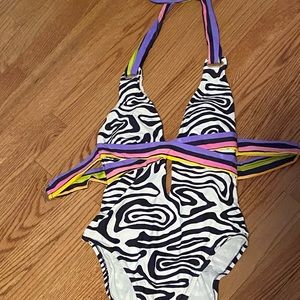 Trina Turk size 6 one piece